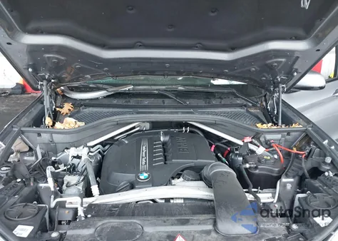 2015 BMW X5 xDrive35I z USA, uszkodzony, nr VIN 5UXKR0C52F0P02141